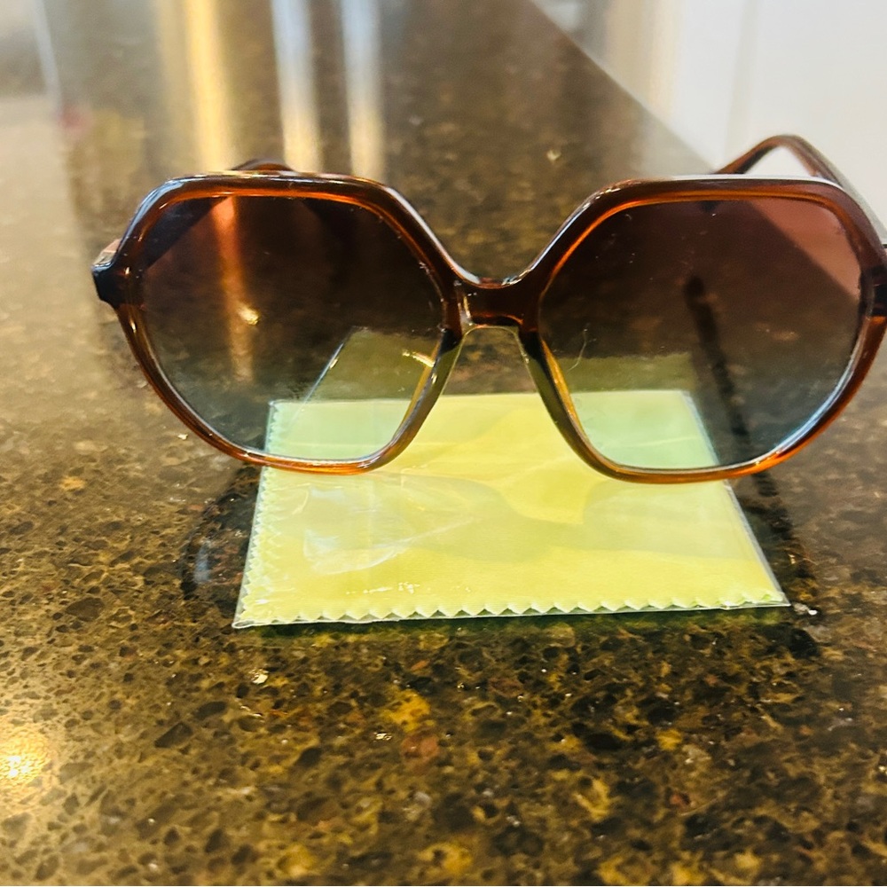 Elegant Brown Sunglasses for Women